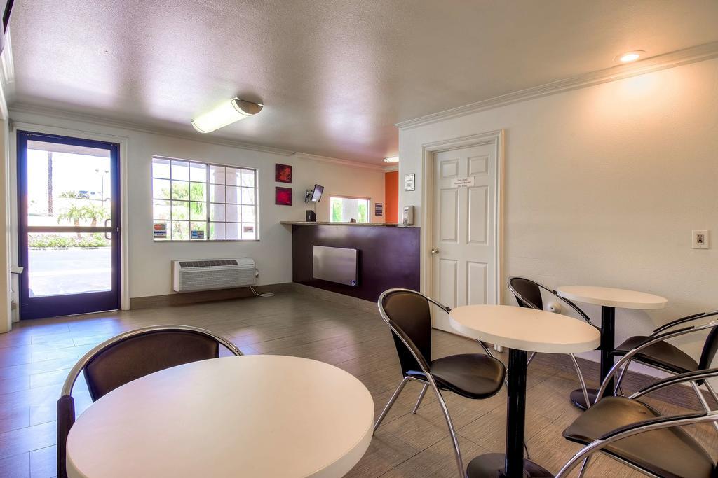 Motel 6-Menifee, Ca ภายนอก รูปภาพ